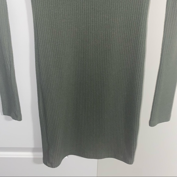 Long-Sleeve Turtle-Neck Dress - Picture 4 of 6